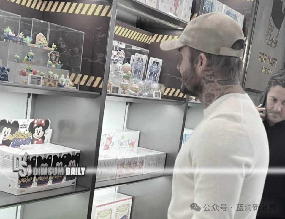 无所获地离, 他的同伴成